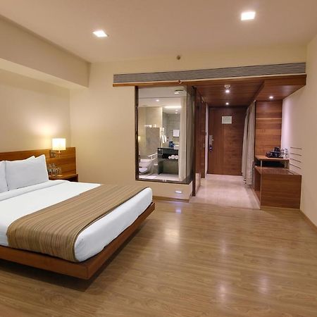 Temple Tree Hotel Shirdi Dış mekan fotoğraf