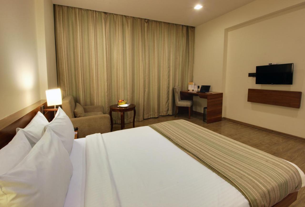 Temple Tree Hotel Shirdi Dış mekan fotoğraf