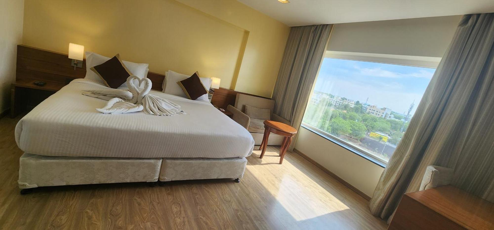 Temple Tree Hotel Shirdi Dış mekan fotoğraf