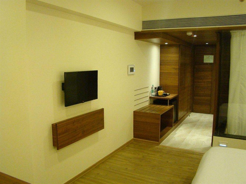 Temple Tree Hotel Shirdi Dış mekan fotoğraf